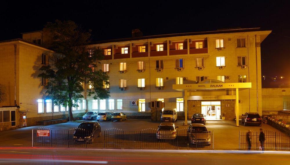 Hotel Balkan 가브로보 외부 사진